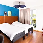 Ibis فندق