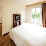 Ibis 3*