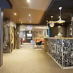 فندق Ibis 3*
