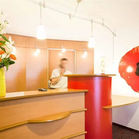 Ibis Valenciennes